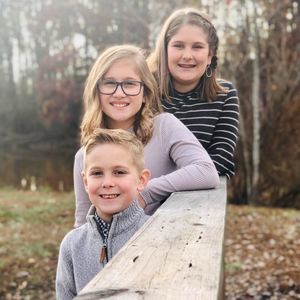 Meet your Posher, Jeremi-tara